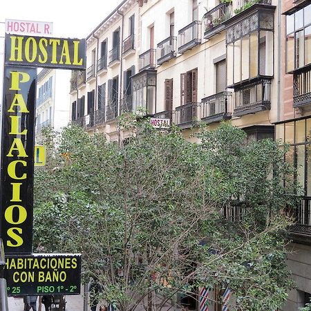 Hostal Palacios Fuencarral Madri Exterior foto