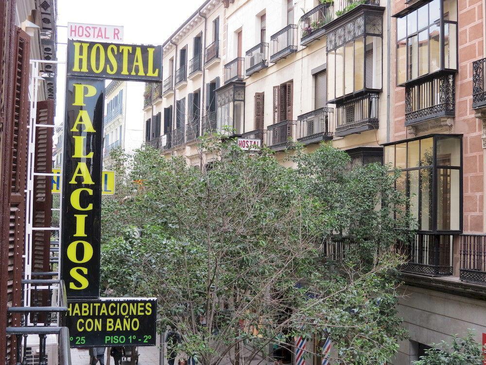 Hostal Palacios Fuencarral Madri Exterior foto